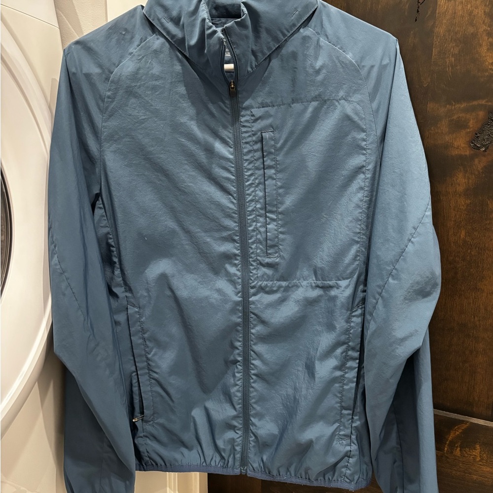 Uniqlo Men's Blue Rain Jacket